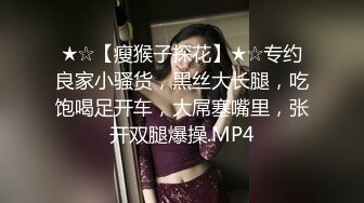 清纯漂亮嫩妹子，女仆装挑逗，道具插穴呻吟销魂