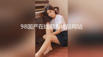 ✿重磅母子乱L后续1✿母子乱L 强上做会计的美腿妈妈上瘾，交欢椅高潮3次，附生活照，1个月内容6文件夹