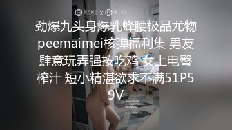 【新片速遞】三女两男刺激啪啪啪，全程露脸很嫩的小骚逼伺候两个纹身小哥，口交大鸡巴让小哥压在身下爆草抽插，浪叫不止