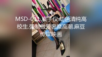 高品质探花  白衣清纯乖巧小妹  舌功一流蹲着猛舔  后入爆操大屁股奶子晃动