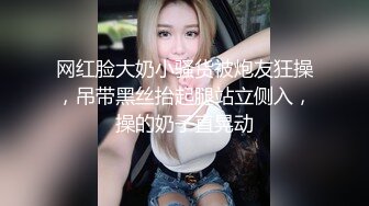 制服老婆自己玩出白浆，根本不用我